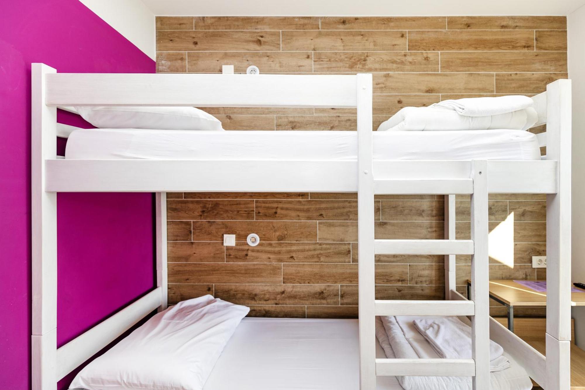 Hostel Link Lovran Eksteriør bilde
