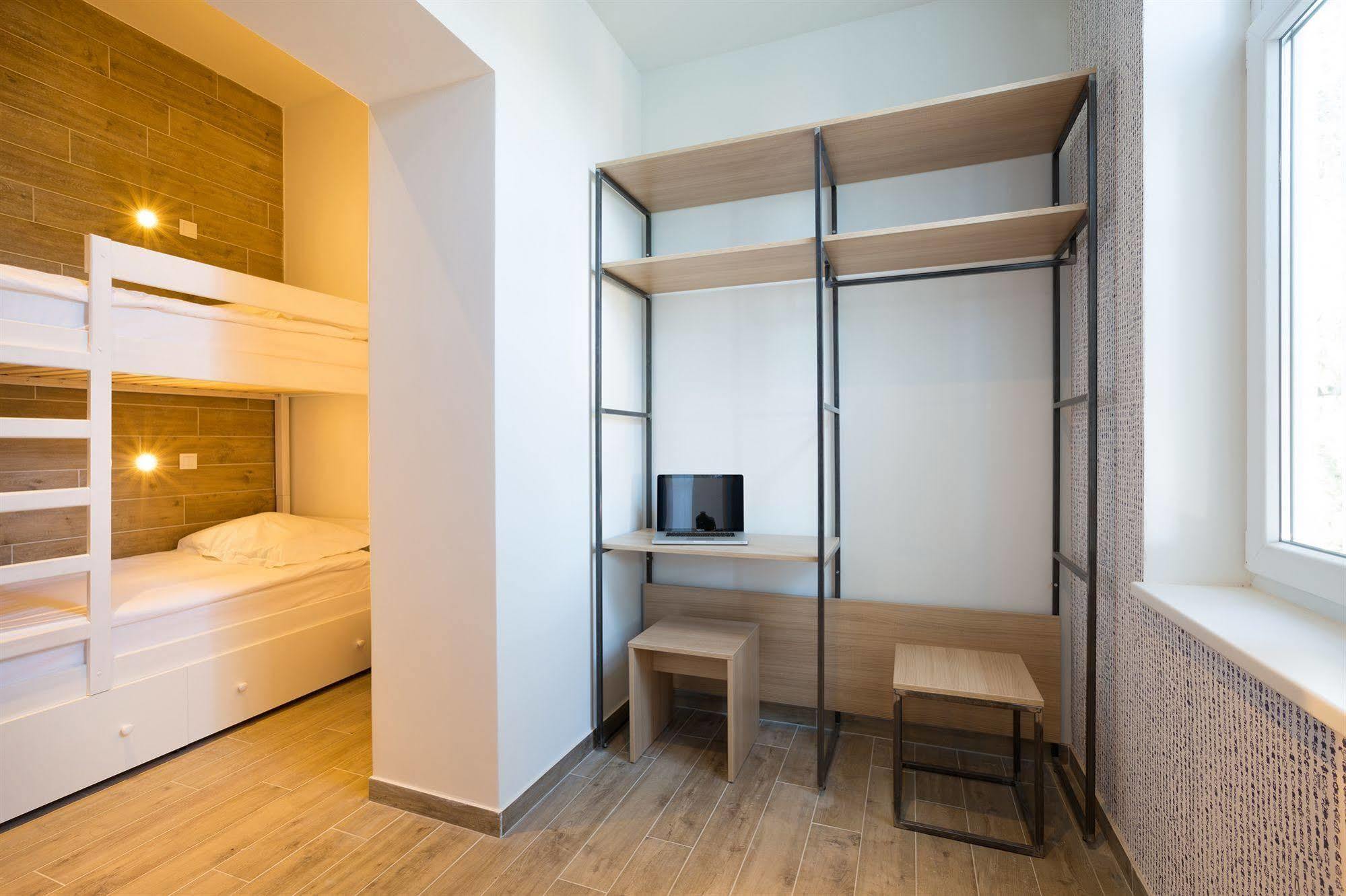 Hostel Link Lovran Eksteriør bilde